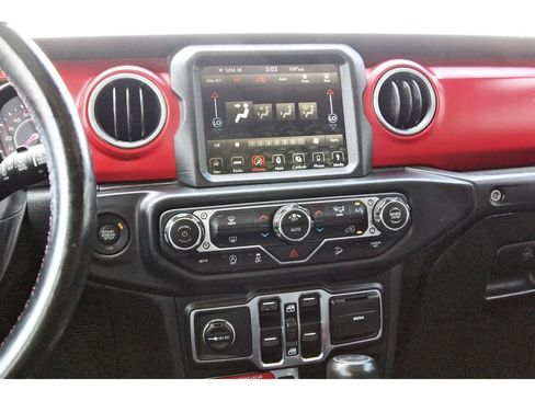 Used 2019 Jeep Wrangler Unlimited Rubicon AWD/4WD image 26