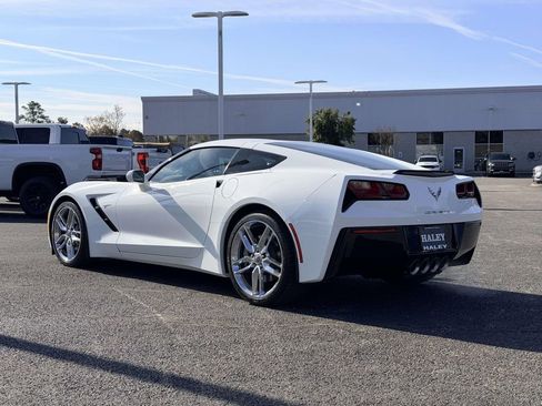 Used 2019 Chevrolet Corvette Stingray Coupe w/ 1LT image 20