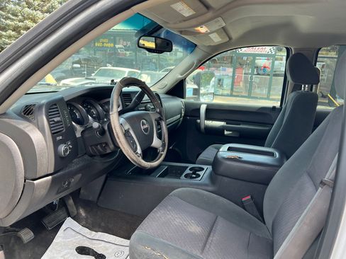 Used 2008 GMC Sierra 2500 SLE w/ SLE2 Preferred Package image 6