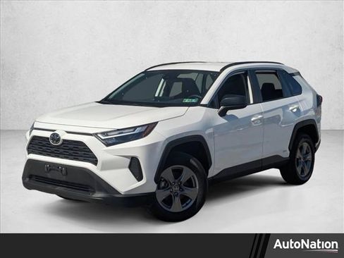 Used 2025 Toyota RAV4 LE image 1