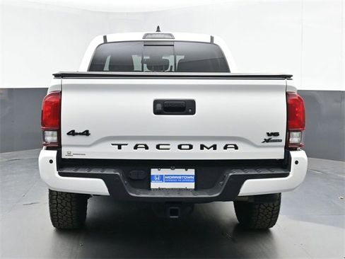Used 2023 Toyota Tacoma SR5 image 9