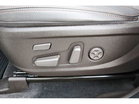 Used 2020 Hyundai Santa Fe Limited image 32