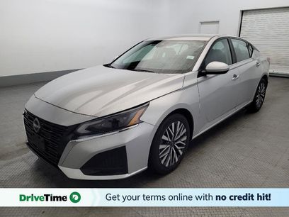 Used 2023 Nissan Altima 2.5 SV