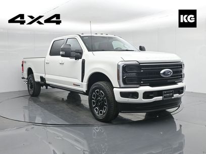 New 2026 Ford F350 Platinum w/ FX4 Off-Road Package