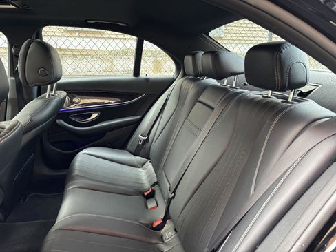 Used 2017 Mercedes-Benz E 300 4MATIC image 25