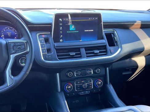 Used 2023 Chevrolet Tahoe Z71 w/ Luxury Package image 15