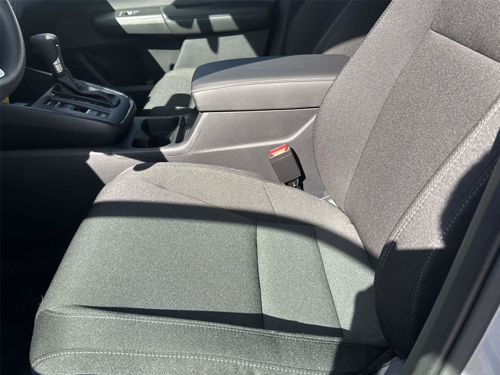 Used 2026 Honda CR-V EX image 12