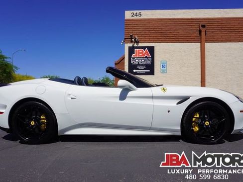 Used 2015 Ferrari California T image 90