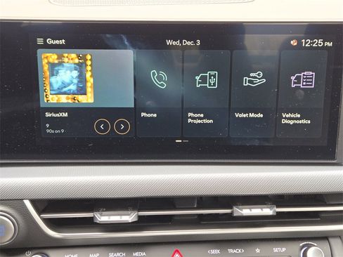 Used 2025 Hyundai Sonata SE image 13