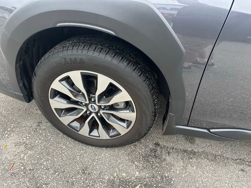 Used 2025 Subaru Outback Limited w/ Popular Package #2 image 11