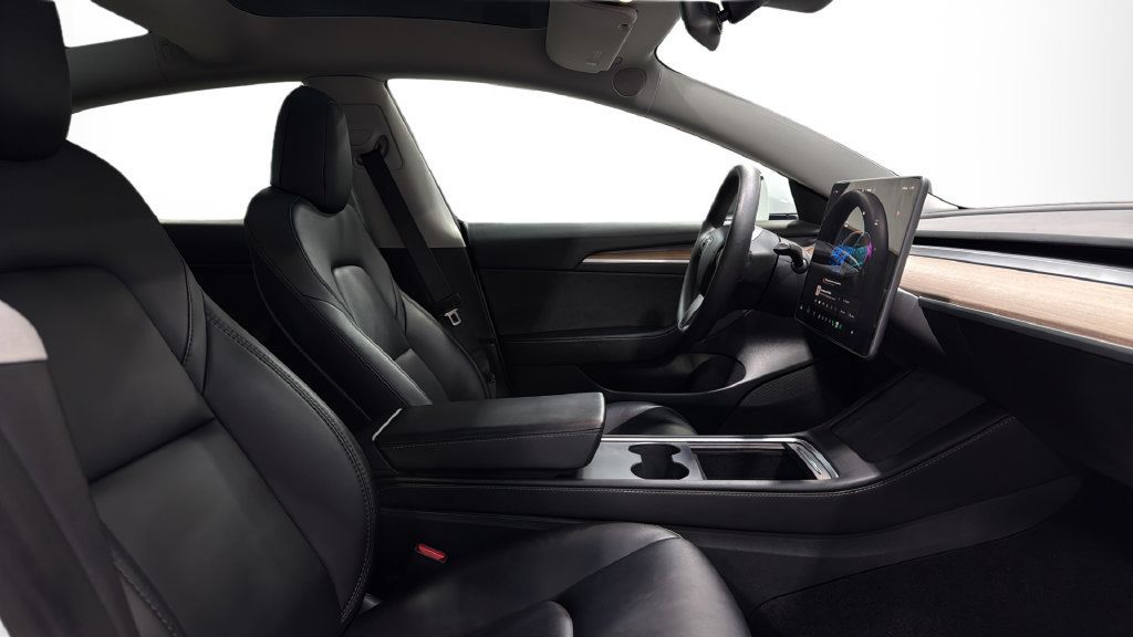 Used 2023 Tesla Model 3 Standard Range RWD image 12