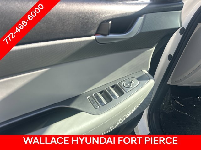Used 2025 Hyundai Palisade SEL FWD image 18