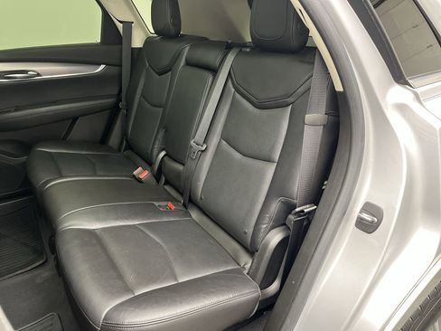Used 2017 Cadillac XT5 Luxury image 12
