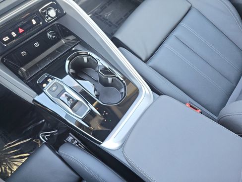 New 2025 Audi Q5 Premium Plus image 23