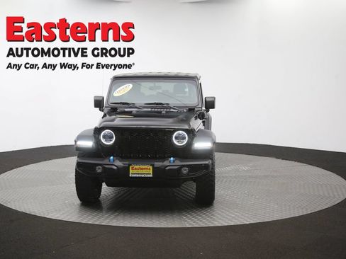 Used 2023 Jeep Wrangler Unlimited w/ Convenience Group AWD/4WD image 53