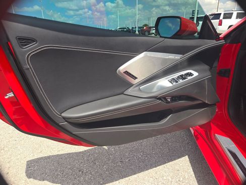 Used 2022 Chevrolet Corvette Stingray Preferred Conv w/ Z51 Performance Package RWD image 14
