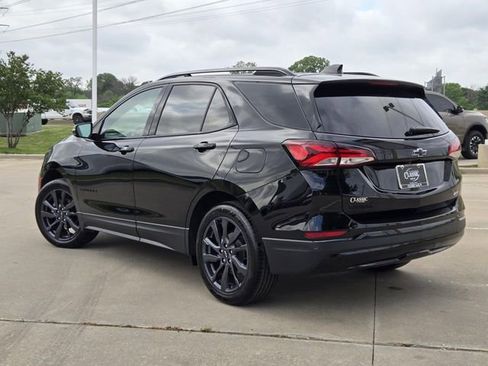 Used 2024 Chevrolet Equinox RS w/ RS Leather Package FWD image 4