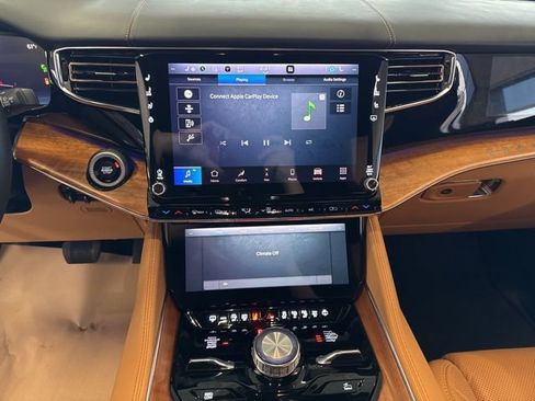 Used 2023 Jeep Grand Wagoneer L Series III w/ HD Trailer Tow Package image 14