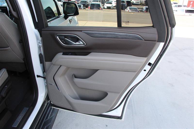 Used 2021 GMC Yukon SLT w/ SLT Luxury Plus Package AWD/4WD image 25
