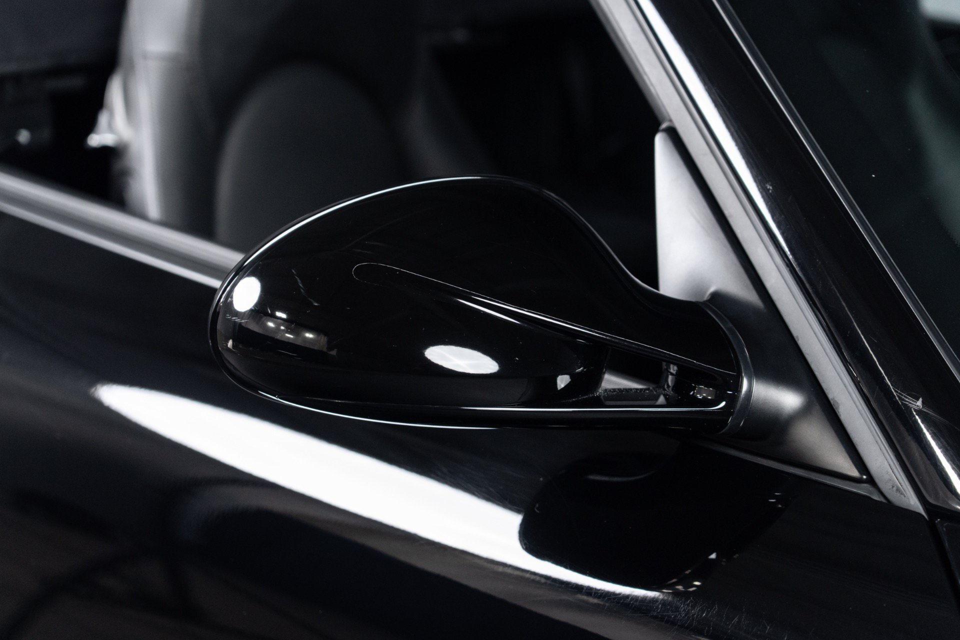 Used 2010 Porsche 911 Cabriolet image 91