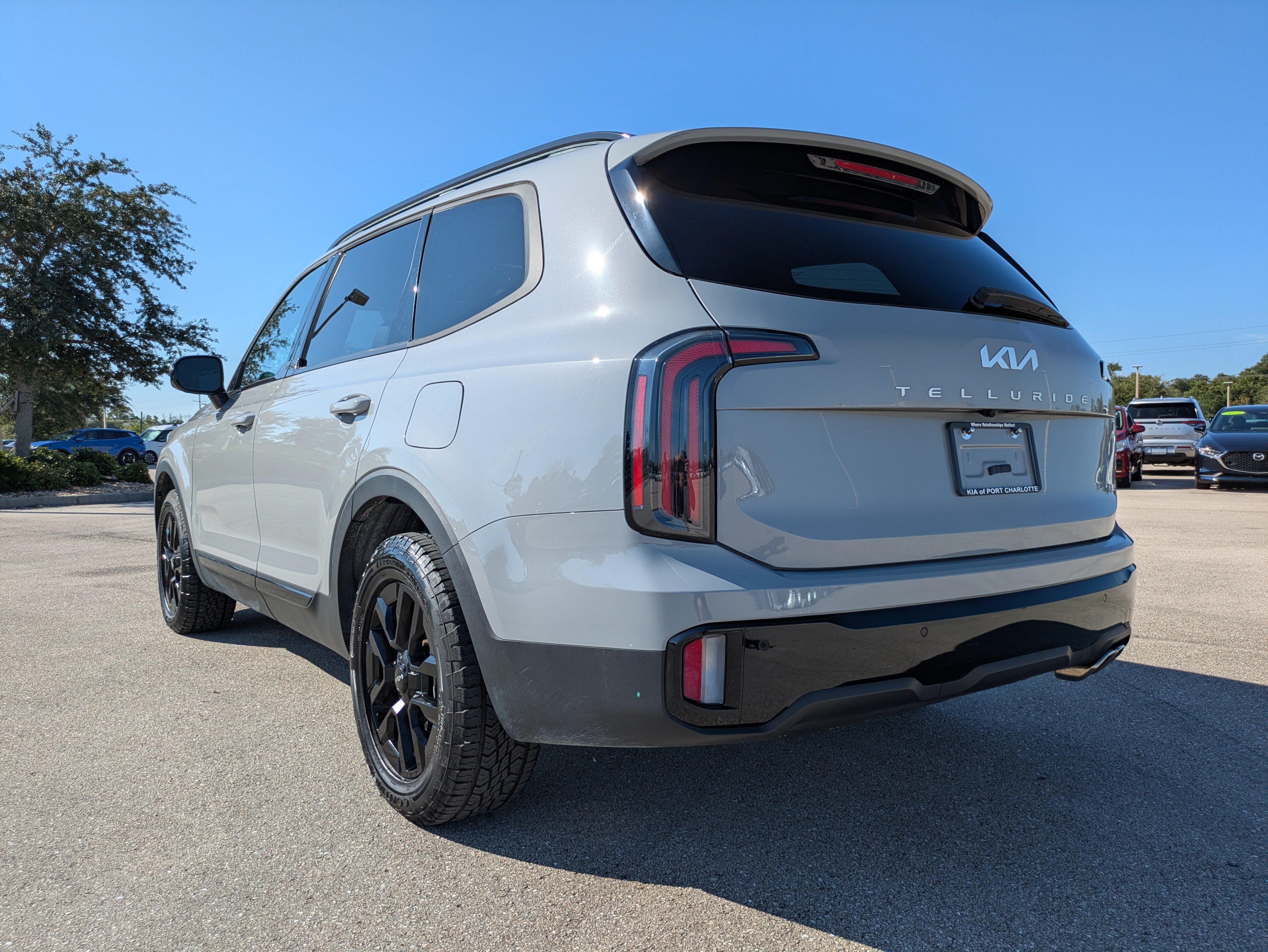 Certified 2024 Kia Telluride SX Prestige X-Pro AWD/4WD image 6