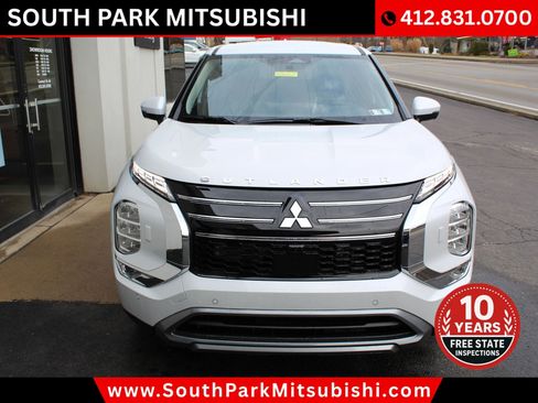 New 2026 Mitsubishi Outlander SE AWD/4WD image 4