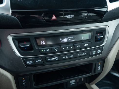 Used 2018 Honda Pilot EX-L image 30