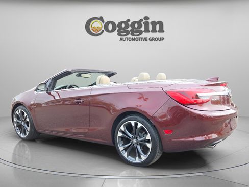 Used 2018 Buick Cascada Premium image 3