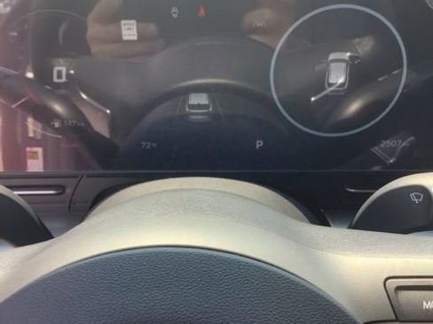 Certified 2026 Hyundai Kona SEL Premium FWD image 30