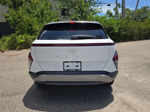 New 2026 Hyundai Kona Limited FWD image 6