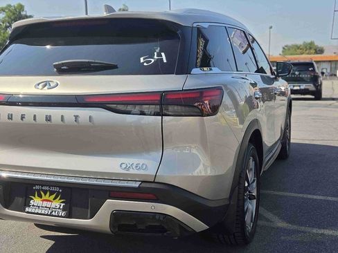 Used 2023 INFINITI QX60 Luxe w/ Vision Package AWD/4WD image 14