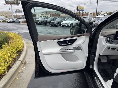 Certified 2024 Mercedes-Benz EQE 350+ 4MATIC SUV image 14