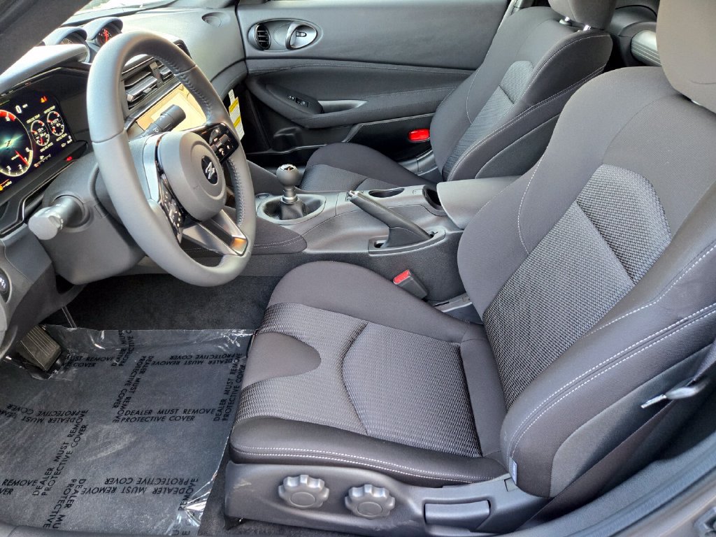 New 2026 Nissan Z Performance w/ Floor Mat Package RWD image 7