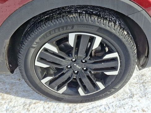 Used 2024 Kia Telluride SX Prestige image 9