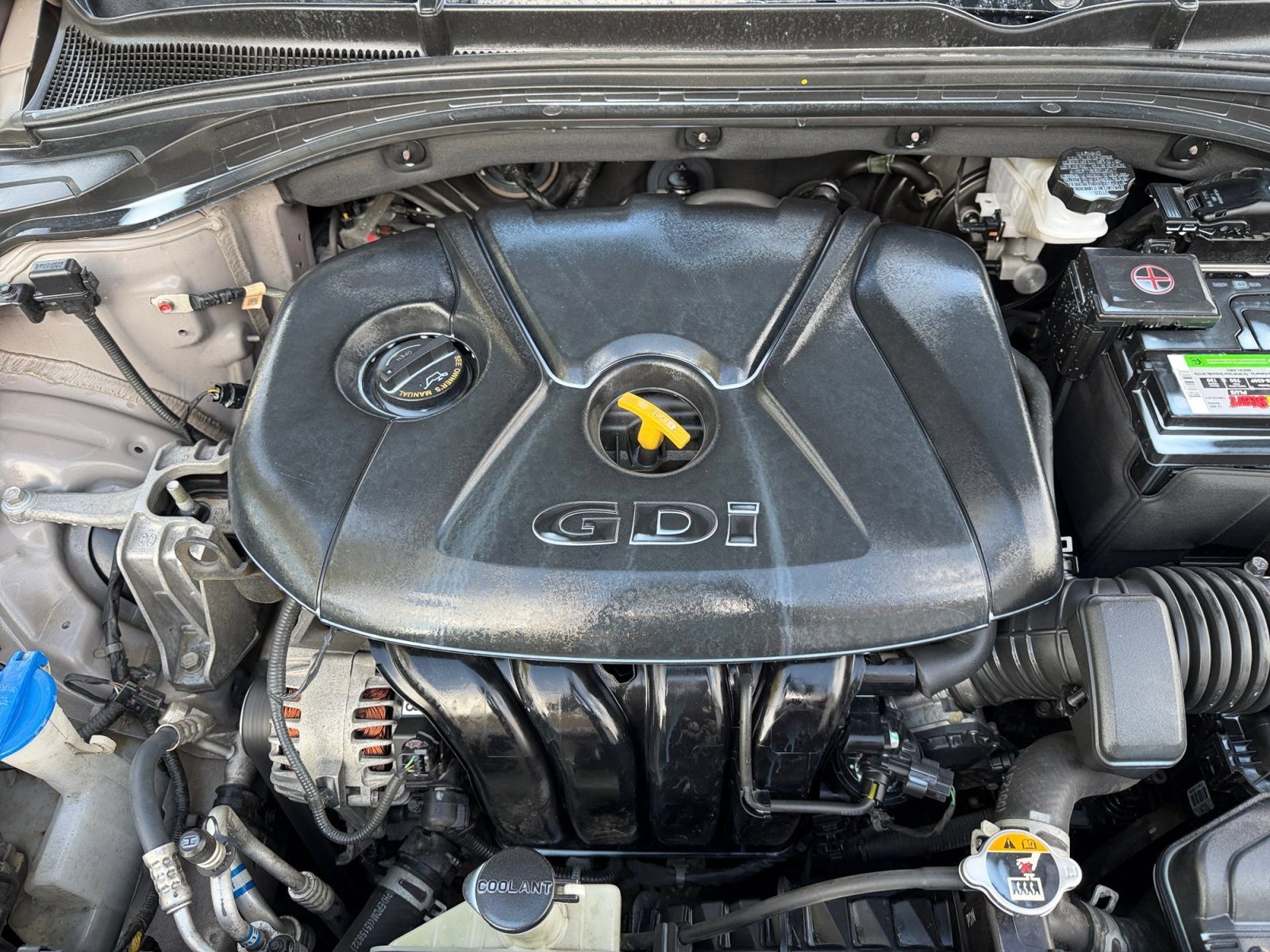 Used 2020 Hyundai Elantra GT FWD image 35