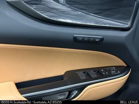 Used 2025 Lexus NX 250 AWD w/ Accessory Package (2T) image 11