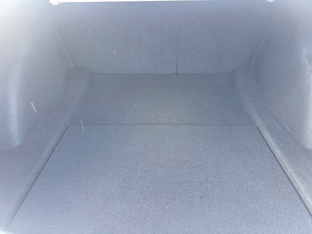 Used 2018 Tesla Model 3 Long Range RWD image 9