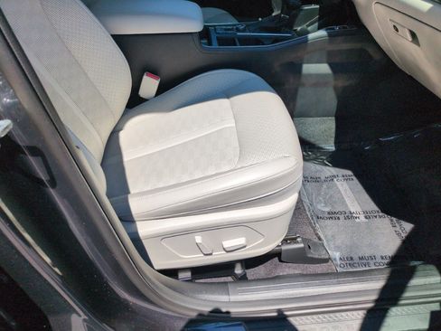 Used 2024 Kia Sorento EX w/ Panoramic Sunroof Package FWD image 36
