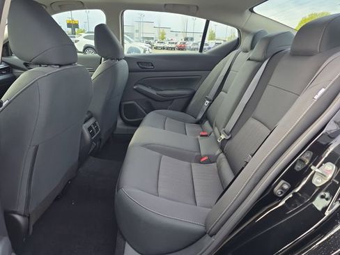 New 2026 Nissan Altima 2.5 SV w/ SV Special Edition Package AWD/4WD image 13