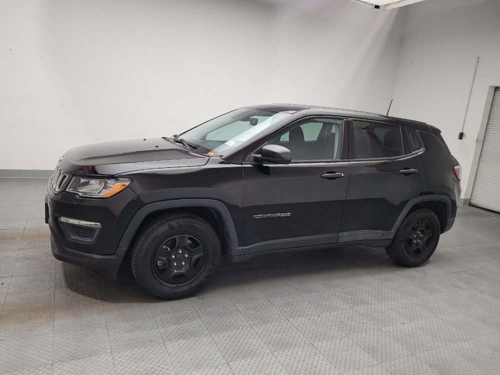 Used 2019 Jeep Compass Sport FWD image 2