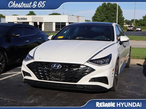 Used 2022 Hyundai Sonata Limited FWD image 10