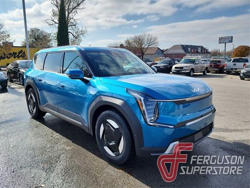 New 2026 Kia EV9 Wind image 1