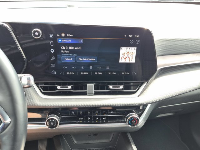 Used 2025 Chevrolet Equinox LT AWD/4WD image 18