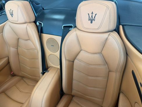 Used 2016 Maserati GranTurismo Sport RWD image 15