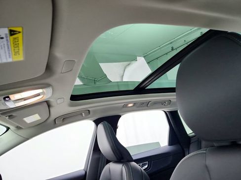 New 2026 Volvo XC60 B5 Ultra w/ Climate Package AWD/4WD image 18