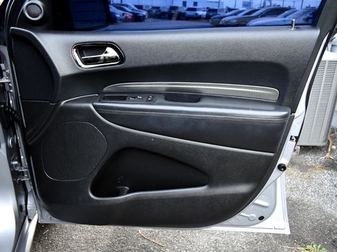 Used 2020 Dodge Durango R/T image 40