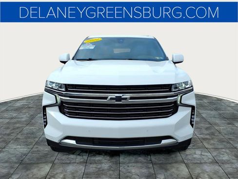 Used 2022 Chevrolet Suburban LT image 8