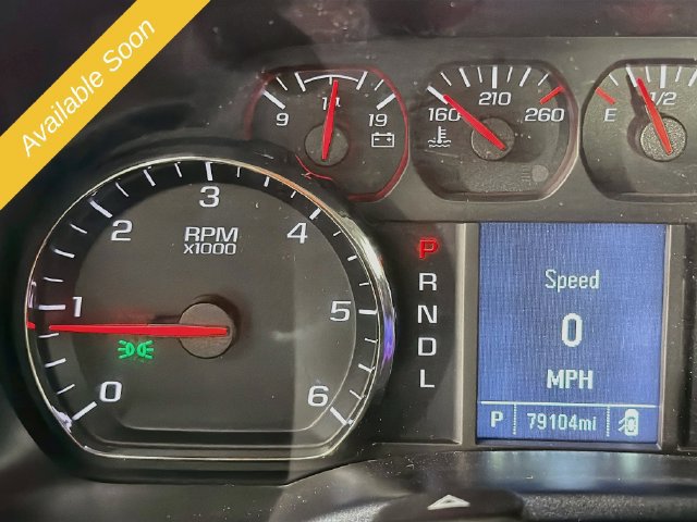 Used 2018 Chevrolet Silverado 1500 Custom w/ Custom Convenience Package AWD/4WD image 13