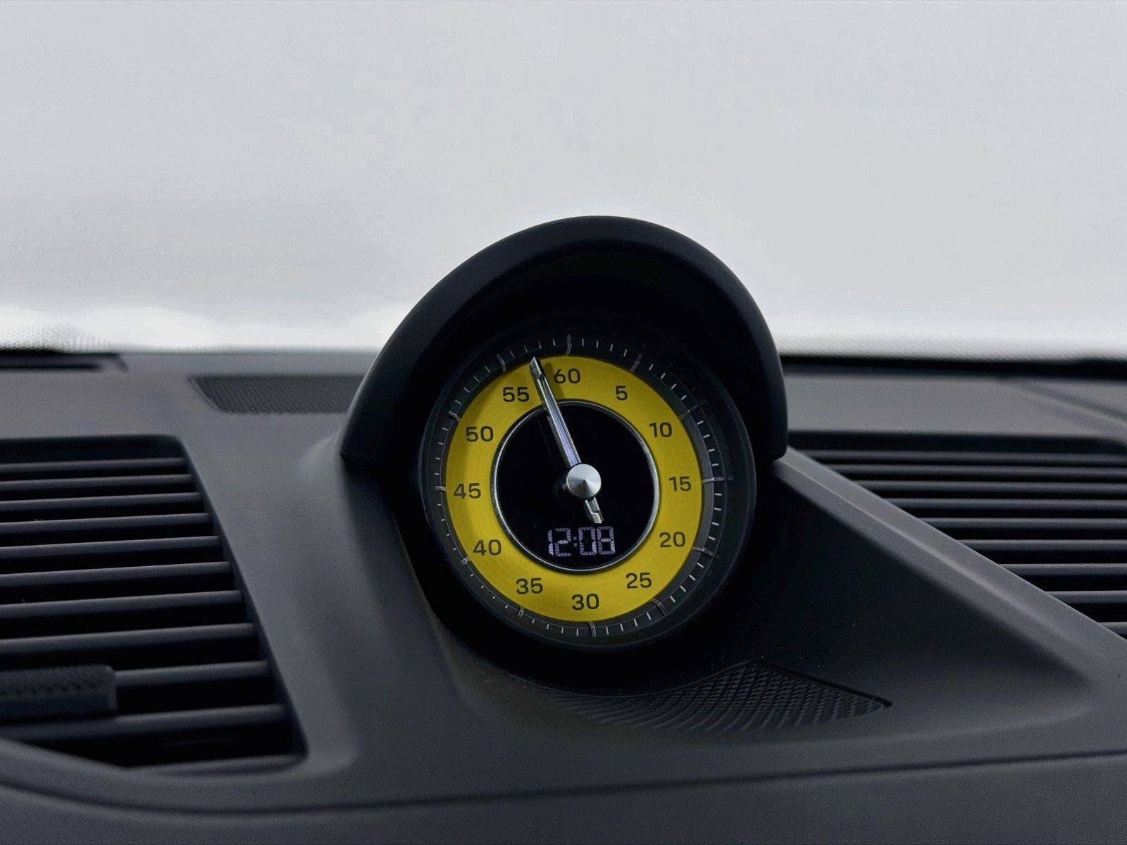Used 2022 Porsche 911 Turbo S AWD/4WD image 19