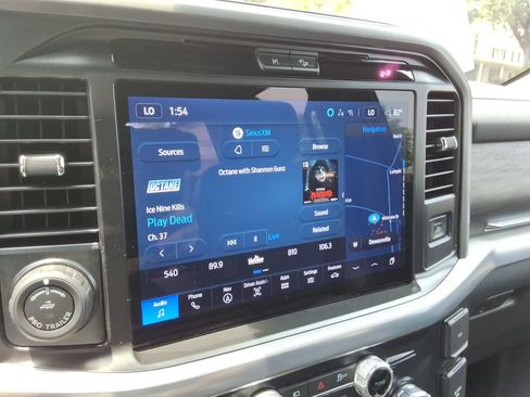 Used 2025 Ford F150 Lariat w/ Equipment Group 502A High AWD/4WD image 32